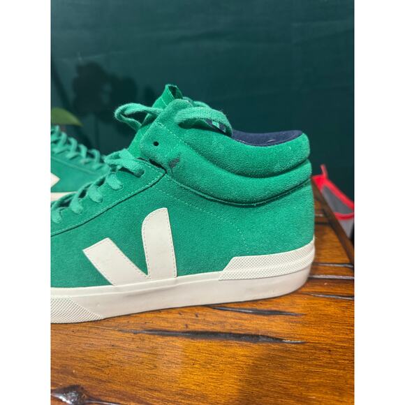 Veja Minotaur sneaker size 12.5 - Picture 3 of 9